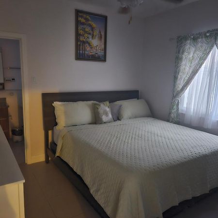 Summer Breeze Villa Lucea Luaran gambar