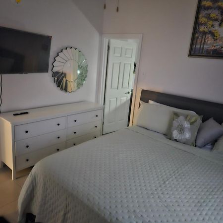 Summer Breeze Villa Lucea Luaran gambar