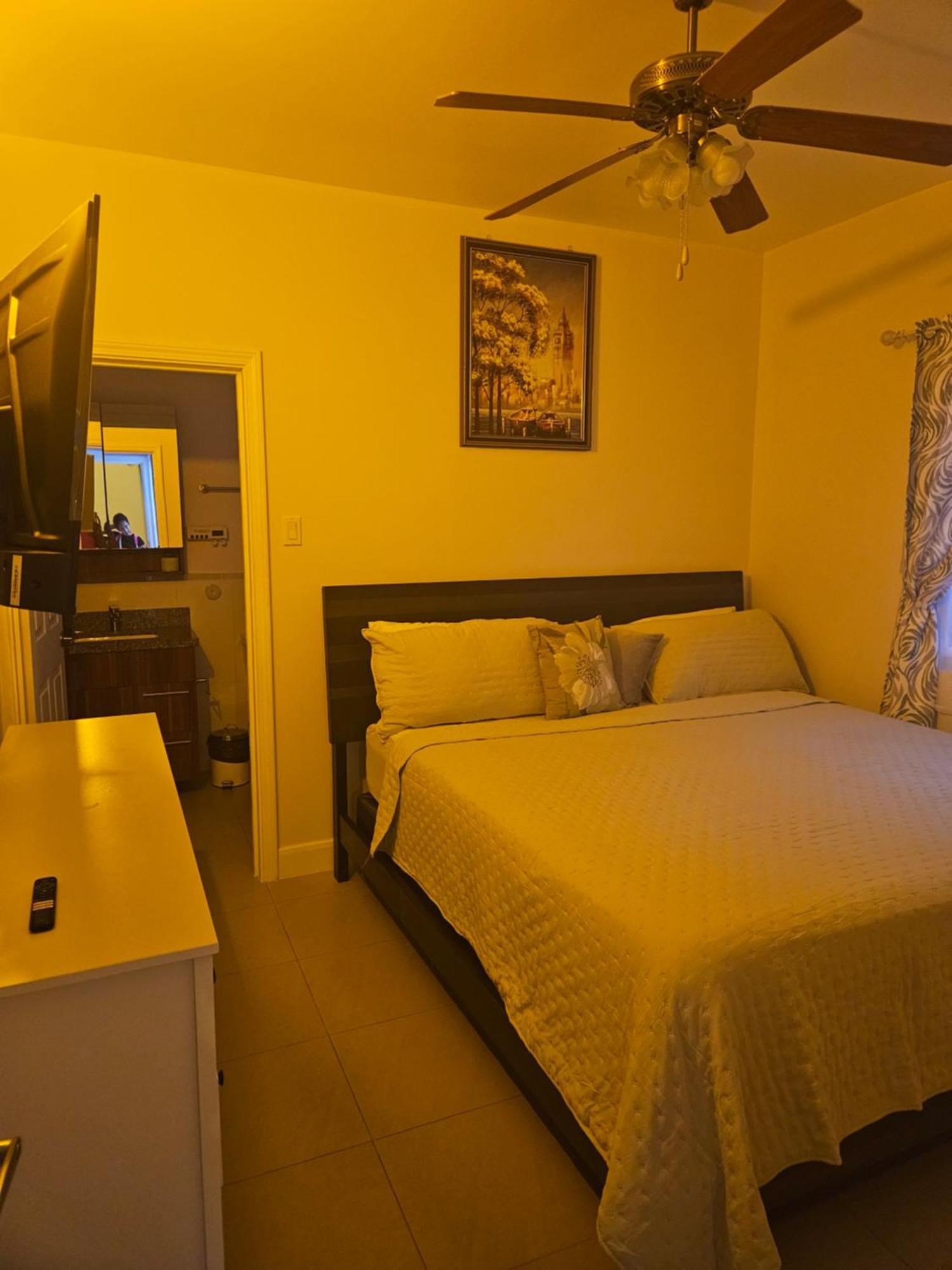Summer Breeze Villa Lucea Luaran gambar